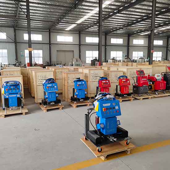 JNJX-Q2600型外墻保溫發泡聚氨酯設備