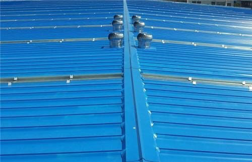 海南養殖場彩鋼頂棚建筑噴涂聚脲防腐案例