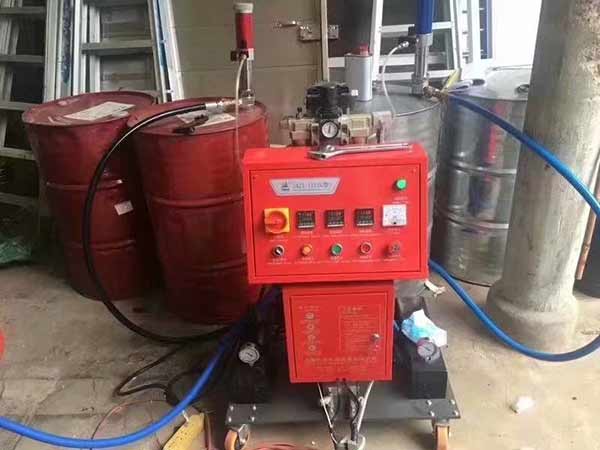 jnjx-lllfxxcm2ag4z4 是什么型號(hào)聚氨酯噴涂機(jī)