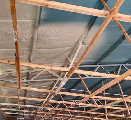 養殖場頂棚聚氨酯發泡