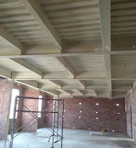 冷庫屋頂保溫聚氨酯發(fā)泡 冷庫屋頂保溫聚氨酯發(fā)泡