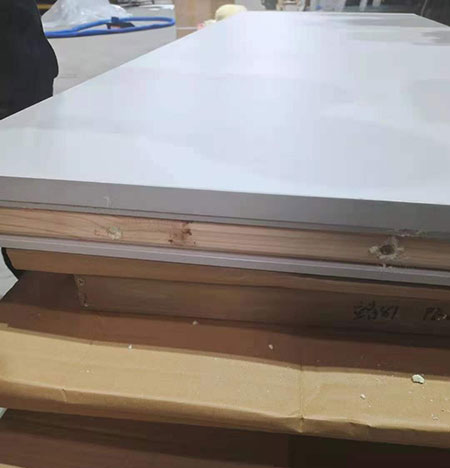 聚氨酯材料當場噴涂門板 聚氨酯材料當場噴涂門板