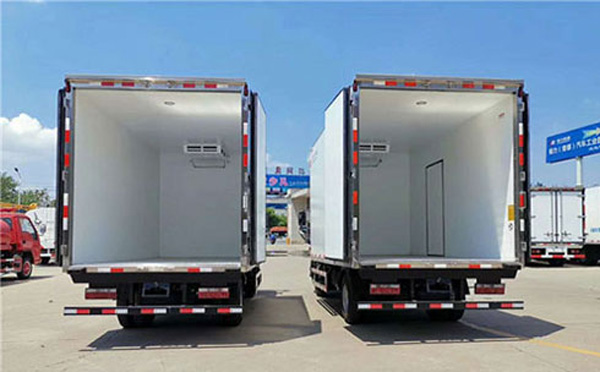 冷藏運(yùn)輸車廂噴涂硬泡聚氨酯保溫保冷